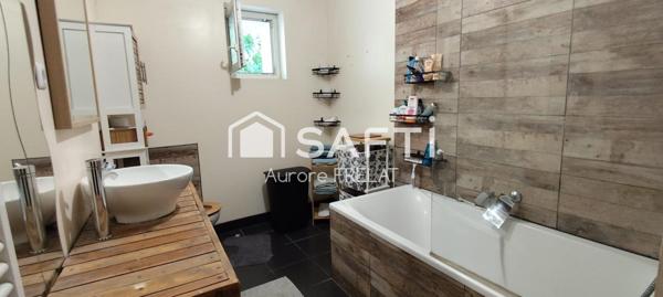 Maison de bourg avec jardin