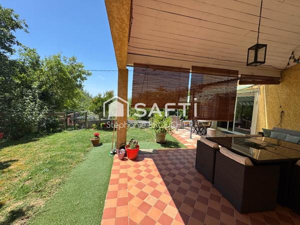 Maison 200m² avec dépendance et piscine
