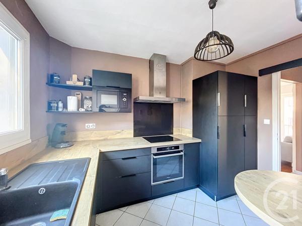 Appartement F4 à vendre  4 pièces - 87,29 m2 REMIREMONT - 88
