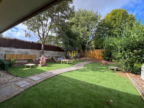 Maison à louer Begles : 5 pièces, 114m² avec 4 chambre(s) à 1 900€ - AJP Immobilier Bordeaux Nansouty