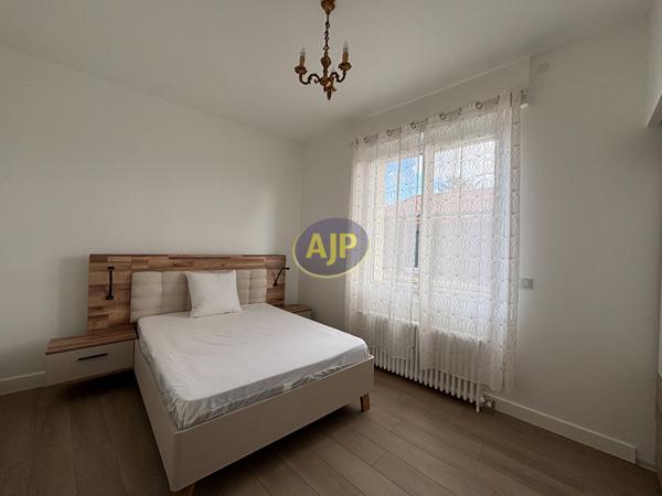 Maison à louer Begles : 5 pièces, 114m² avec 4 chambre(s) à 1 900€ - AJP Immobilier Bordeaux Nansouty