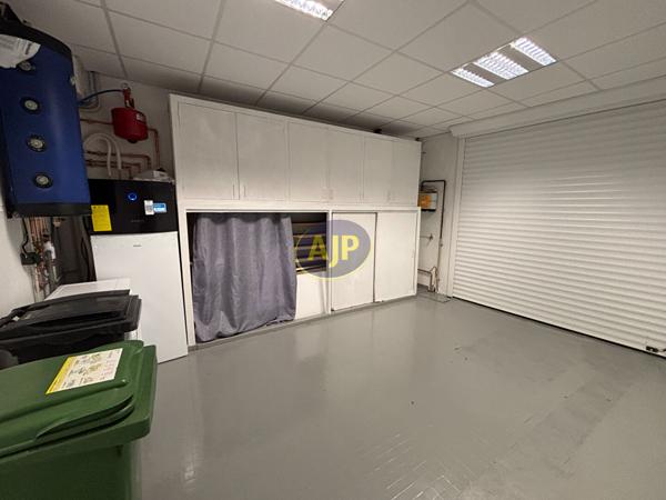 Maison à louer Begles : 5 pièces, 114m² avec 4 chambre(s) à 1 900€ - AJP Immobilier Bordeaux Nansouty