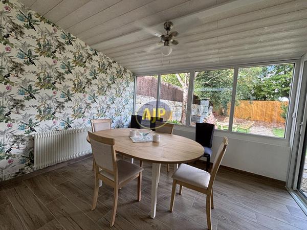 Maison à louer Begles : 5 pièces, 114m² avec 4 chambre(s) à 1 900€ - AJP Immobilier Bordeaux Nansouty