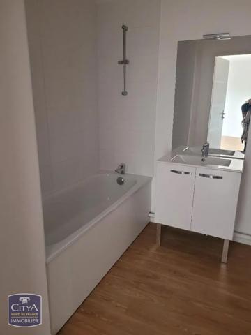 Appartement à louer 2 pièces 42.12m² Saint-Saulve (59880)