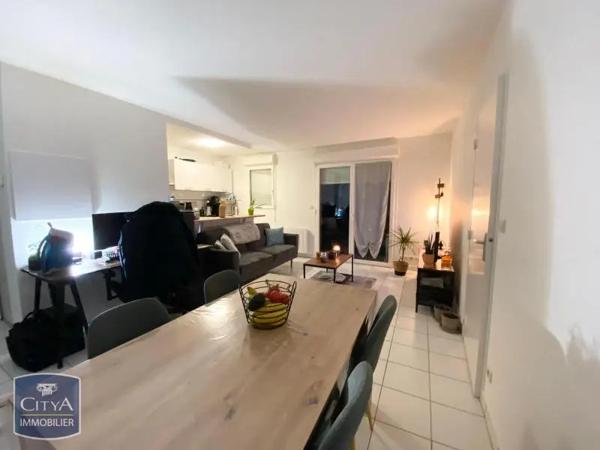 Appartement à louer 2 pièces 47.91m²