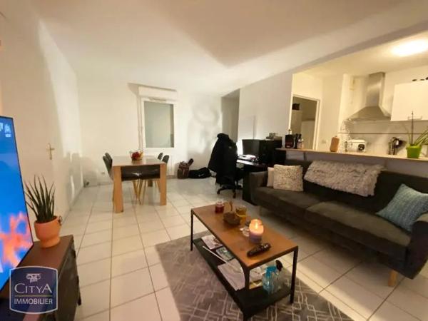 Appartement à louer 2 pièces 47.91m²