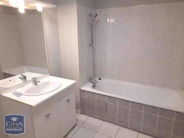 Appartement à louer 2 pièces 47.91m²