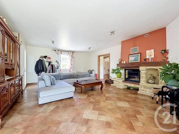Maison à vendre  5 pièces - 145 m 2   MOUGINS  - 06