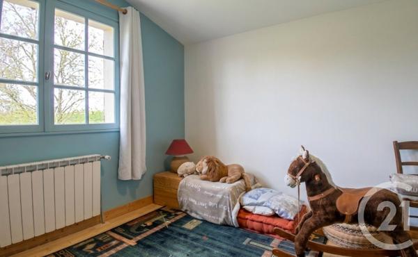 Maison à vendre  6 pièces - 150 m 2   SALLEBOEUF  - 33