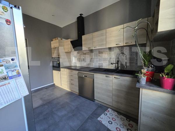 maison/villa 5 pièce(s) 200 m2