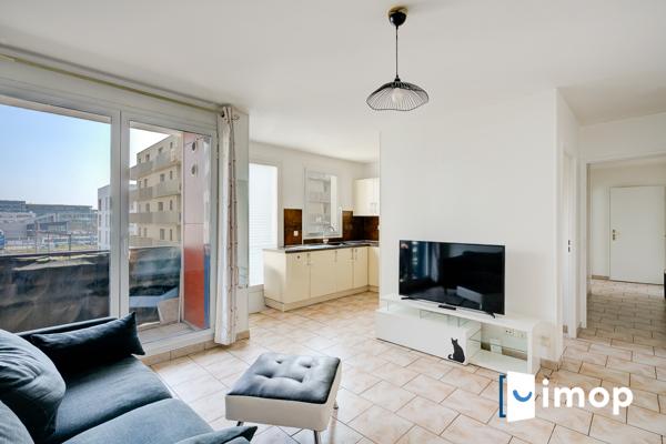 Massy Vilmorin : lumineux T3 avec balcon et parking, à 5 min à pied du RER B & C