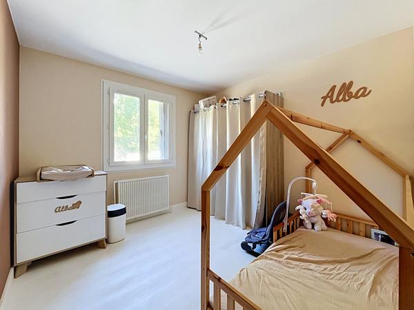 Élégant appartement de 75 m² au sein d'une résidence sécurisée ! Garage & cave
