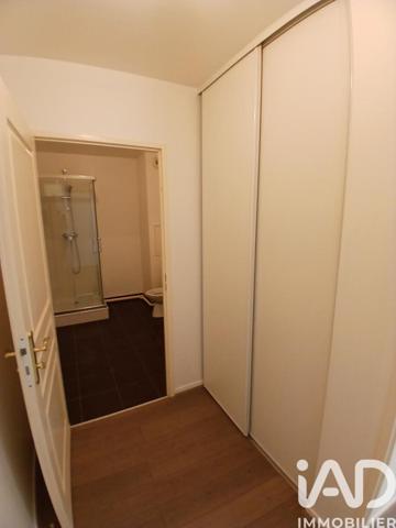Location studio 28,78 m² Torcy