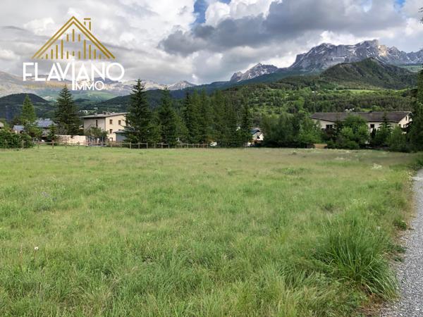 Barcelonnette (04400) BARCELONNETTE TERRAIN À BÂTIR