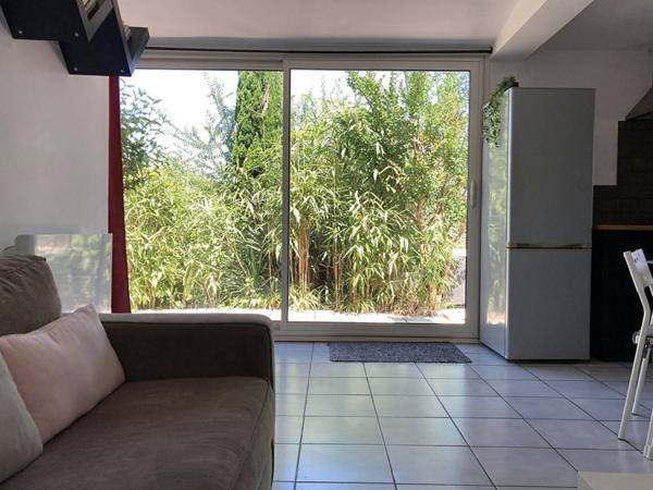 Maison atypique avec gîte et piscine