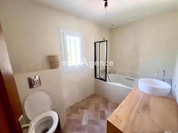 Maison à TOULON, 83000 - 6 pièces 86m²