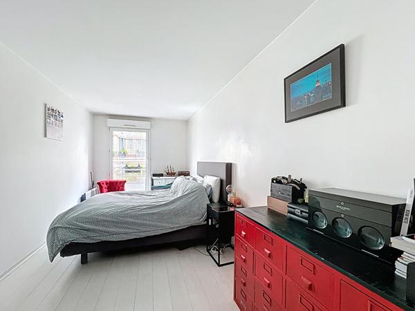 Appartement Suresnes 4 pièce(s) 99.5 m2