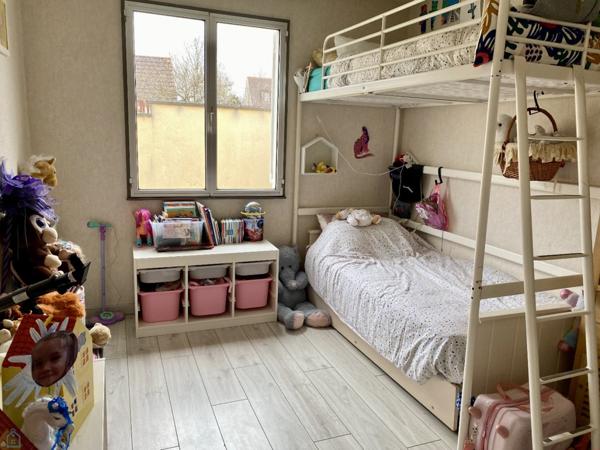 Maison familiale avec jardin