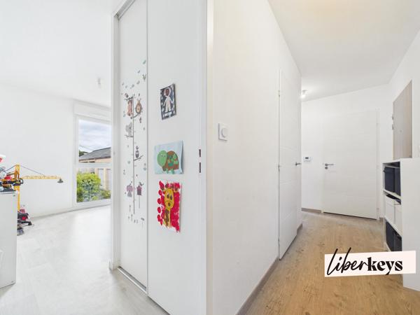 T3 Saint-Herblain bourg avec balcon et parking