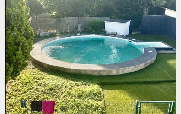 Vente Villa Avec piscine Saint-gilles   
