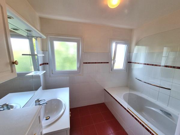 Maison Quimperle 9 pièce(s) 165 m2