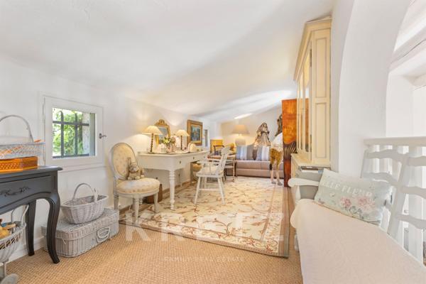 Villa domaine privé piscine et étangs - Chateauneuf-Grasse