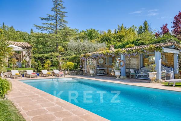 Villa domaine privé piscine et étangs - Chateauneuf-Grasse