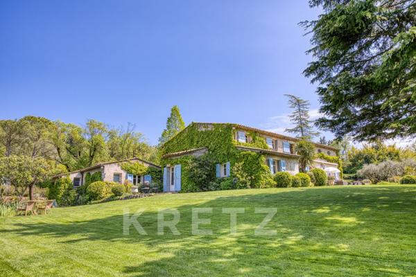 Villa domaine privé piscine et étangs - Chateauneuf-Grasse