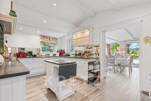 Villa domaine privé piscine et étangs - Chateauneuf-Grasse