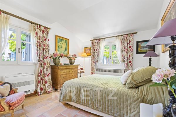 Villa domaine privé piscine et étangs - Chateauneuf-Grasse