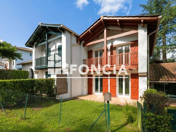 À vendre Maison 4 pièces 81 m² - Cambo-les-bains 64250