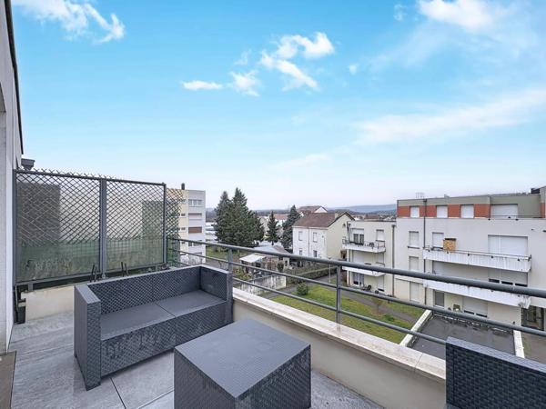 Bel appartement récent et lumineux à Talange