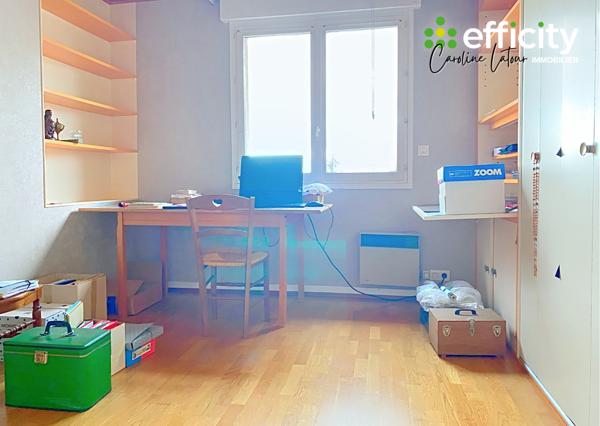 Maison 6 pièces - 310 m²