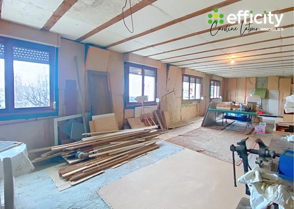 Maison 6 pièces - 310 m²