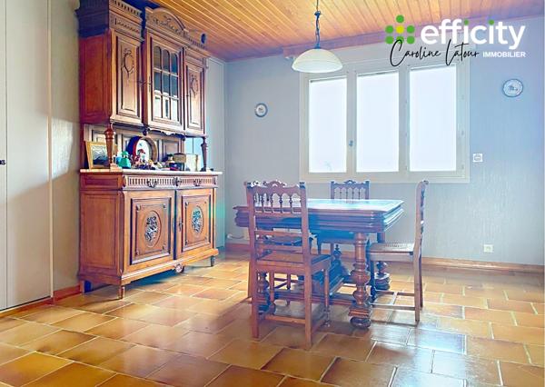 Maison 6 pièces - 310 m²