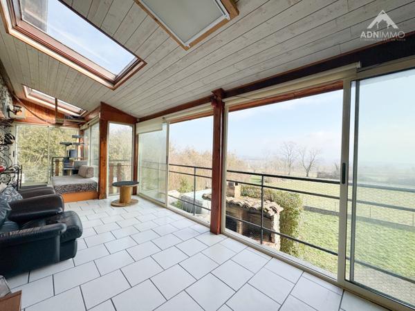 Collonges (01550) Maison Village 176 m2 + Appartement T2 + Atelier 100 m2