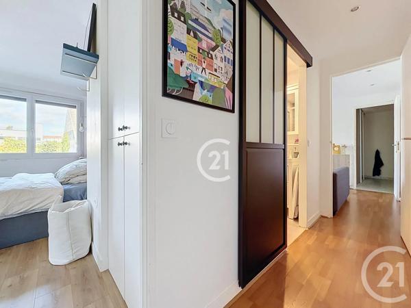 Appartement F3 à vendre  3 pièces - 51,67 m 2   MONTREUIL  - 93
