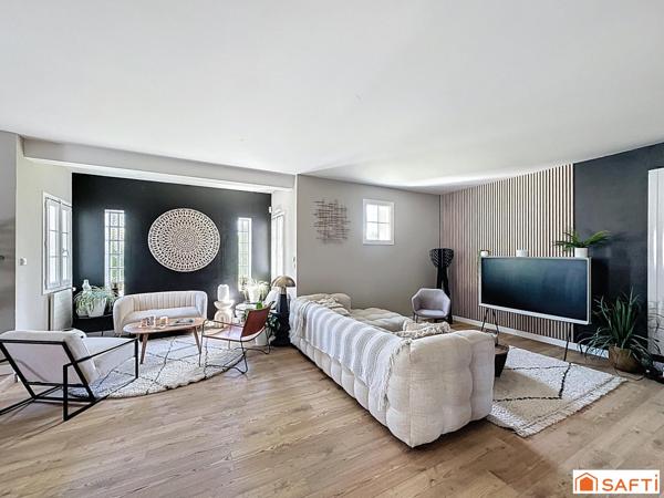 tous commerces, écoles, commmodités, réseau de bus