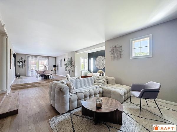 tous commerces, écoles, commmodités, réseau de bus