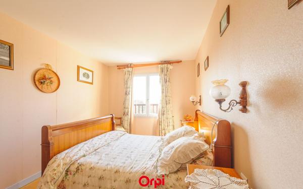 Maison à vendre    5 pièces •  Nieul-sur-Mer