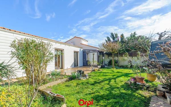 Maison à vendre    5 pièces •  Nieul-sur-Mer