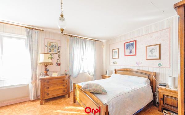 Maison à vendre    5 pièces •  Nieul-sur-Mer