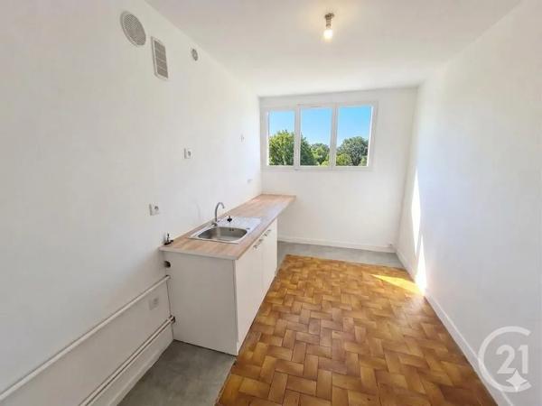 Appartement F5 à vendre  5 pièces - 84 m 2   FRANCONVILLE LA GARENNE  - 95