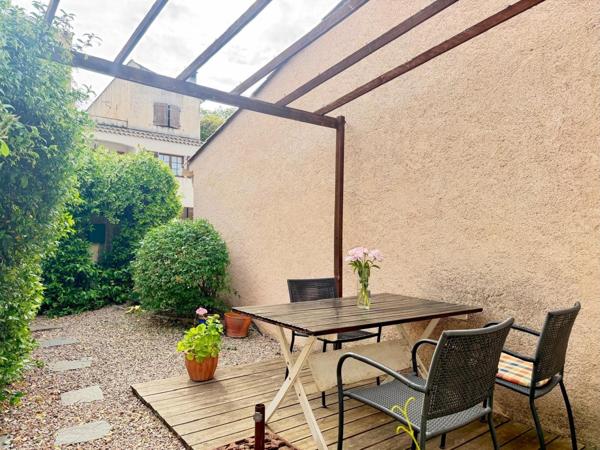 maison mitoyenne 4 pièces avec garage