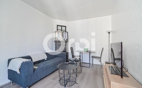 Appartement à vendre    2 pièces • 30 m2 Paris 20