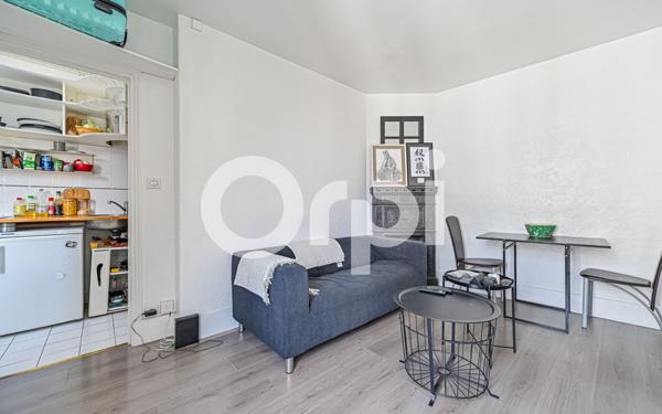 Appartement à vendre    2 pièces • 30 m2 Paris 20