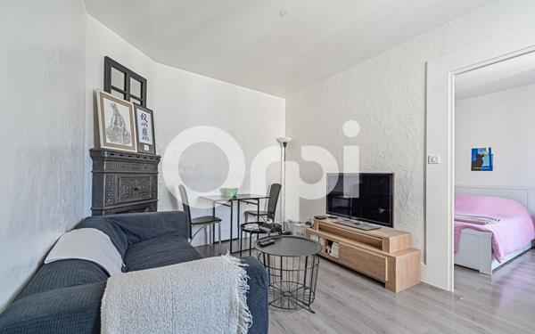 Appartement à vendre    2 pièces • 30 m2 Paris 20