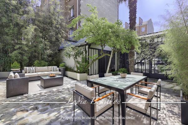 Montrouge (92120) Montrouge centre-ville Propriété 12 pièces de 330m² à vendre avec jardin de 200 m2 et cour pavée de 180 m2