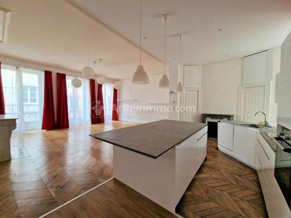 Location Appartement 4 pièces 131 m2 à Clermont-Ferrand
