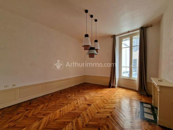 Location Appartement 4 pièces 131 m2 à Clermont-Ferrand